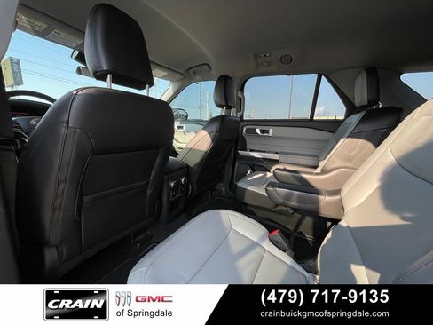 Used 2021 Ford Explorer XLT w/ Equipment Group 202A RWD image 29