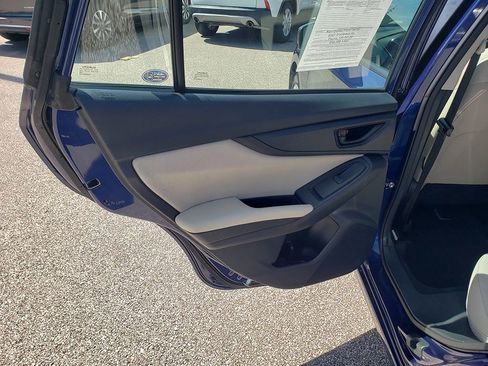 Used 2018 Subaru Impreza 2.0i AWD/4WD image 12