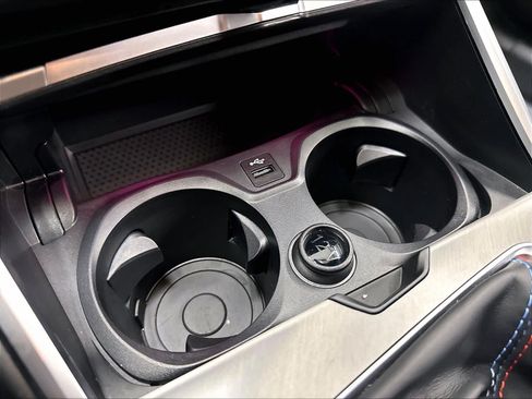Used 2026 BMW M2 w/ Lighting Package RWD image 19