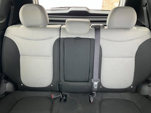 Used 2015 Kia Soul + image 20