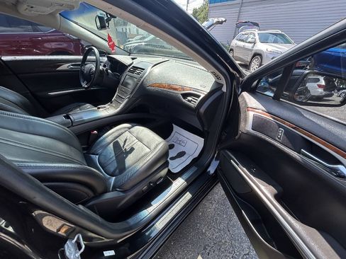 Used 2014 Lincoln MKZ AWD w/ Equipment Group 102A Reserve image 9