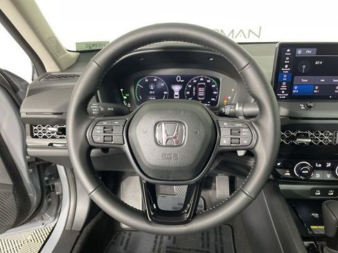 New 2025 Honda Accord EX-L image 38