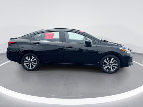 Used 2025 Nissan Versa SV w/ Trunk Package FWD image 3