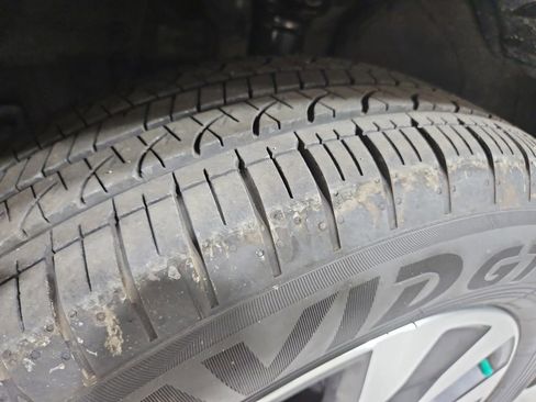 Certified 2025 Subaru Outback Limited image 30