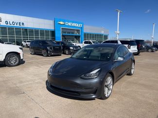 Used 2018 Tesla Model 3 Long Range video 2