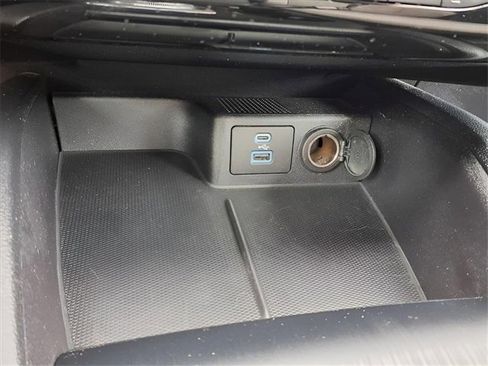 Used 2022 Ford Escape SE w/ Convenience Package image 24