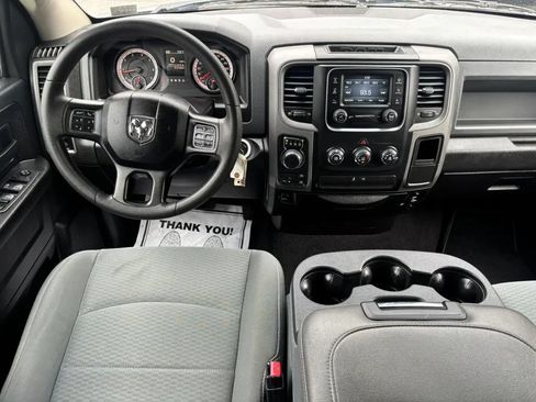 Used 2018 RAM 1500 Express w/ Express Value Package AWD/4WD image 17