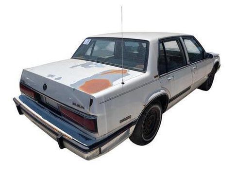 Used 1988 Buick Le Sabre Custom FWD image 5