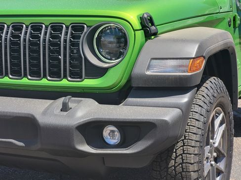 New 2026 Jeep Wrangler Sport AWD/4WD image 9