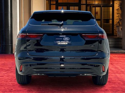 New 2026 Jaguar F-PACE R-Dynamic S image 3