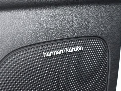 Used 2021 Kia Sportage EX w/ EX Technology Package image 19