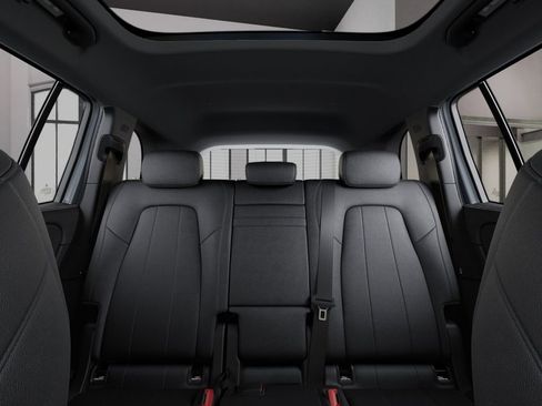 New 2026 Mercedes-Benz GLB 250 image 44