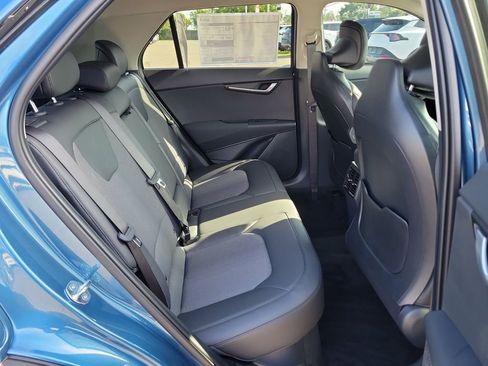 New 2026 Kia Niro EX w/ EX Premium Package FWD image 12