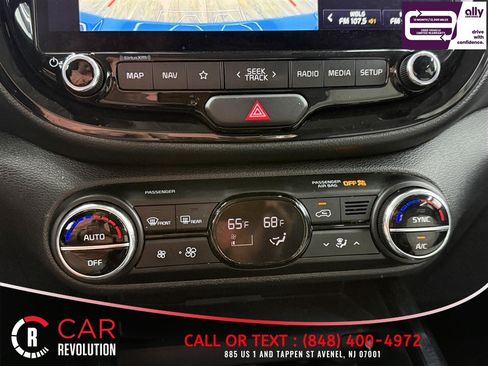 Used 2023 Kia Soul GT-Line FWD image 24