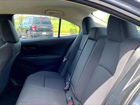 Used 2024 Toyota Corolla LE FWD image 11