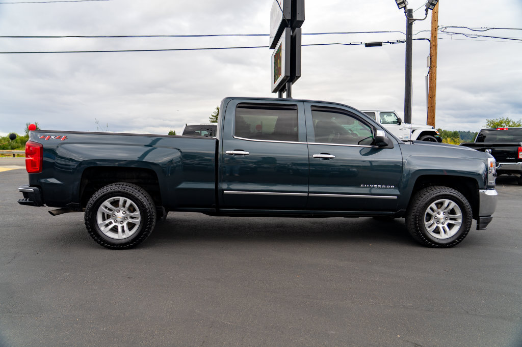 Used 2018 Chevrolet Silverado 1500 LTZ w/ LTZ Plus Package AWD/4WD image 8