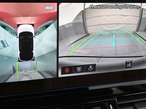 New 2026 Nissan Pathfinder Platinum image 10