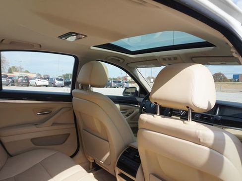 Used 2014 BMW 535i xDrive Sedan image 24