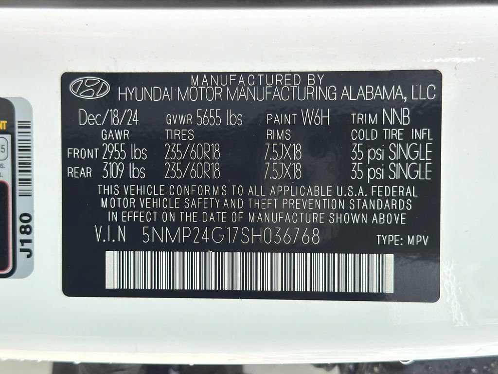 Used 2025 Hyundai Santa Fe SEL FWD image 30