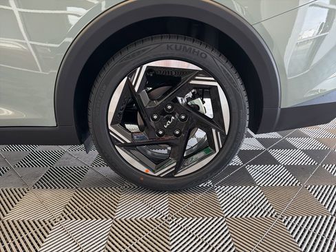 New 2026 Kia K4 EX image 7