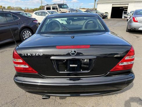 Used 2001 Mercedes-Benz SLK 320 image 5