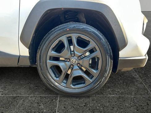 Used 2023 Toyota RAV4 Adventure image 9