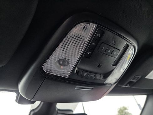 Used 2023 Dodge Durango R/T image 29