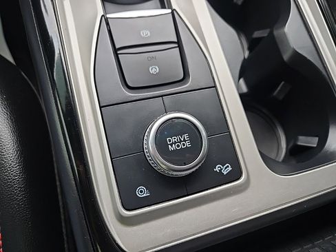 Used 2022 Ford Explorer ST-Line image 60