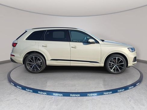 Used 2024 Audi Q7 3.0T Premium Plus AWD/4WD image 5