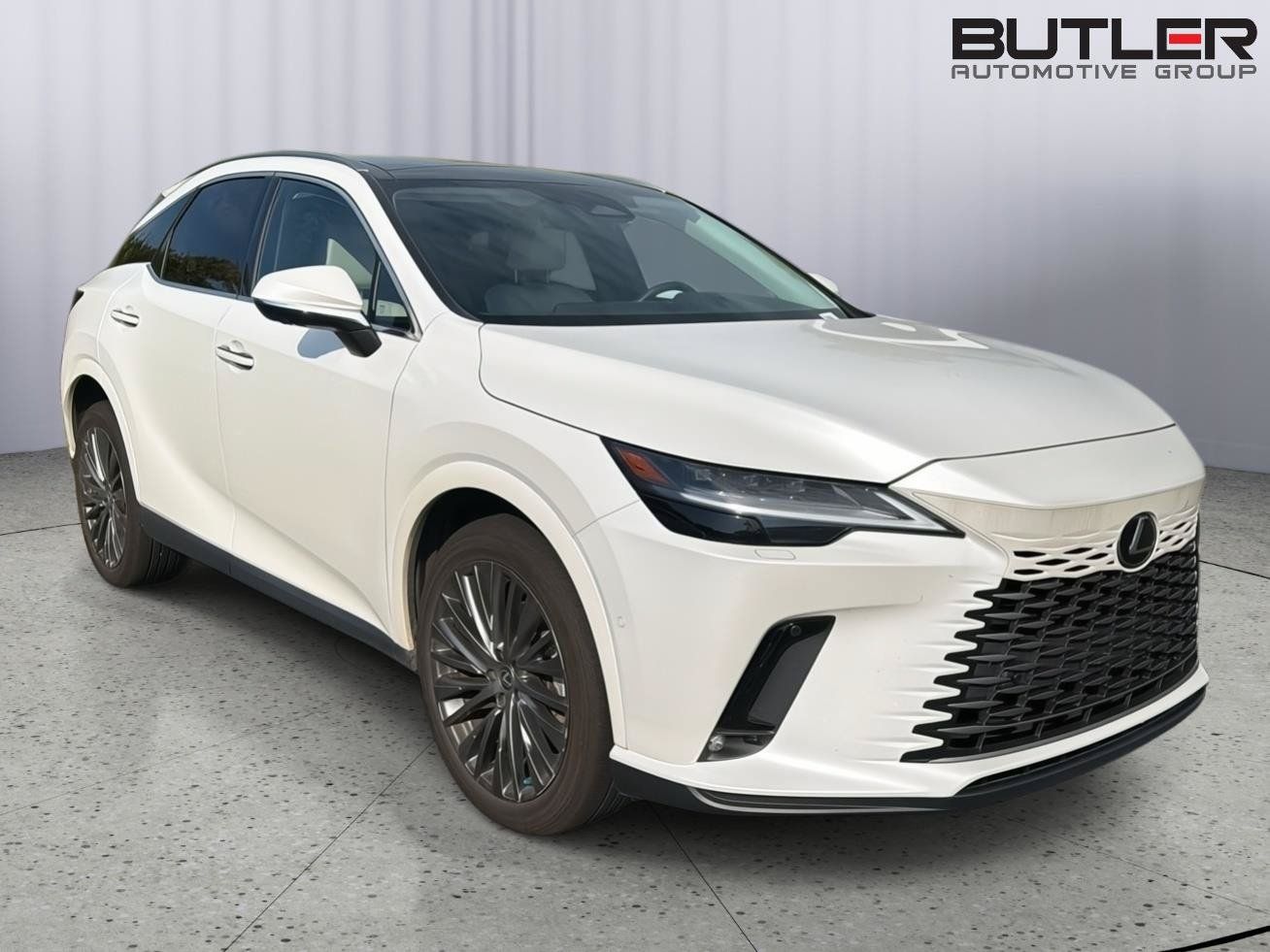 Used 2024 Lexus RX 350 FWD w/ Convenience Package image 5
