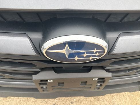 Used 2024 Subaru Outback Premium AWD/4WD image 11