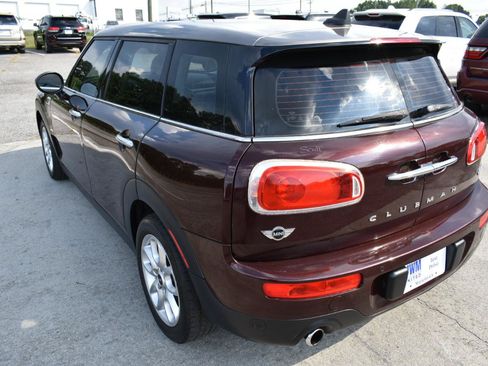 Used 2017 MINI Cooper Clubman FWD image 8