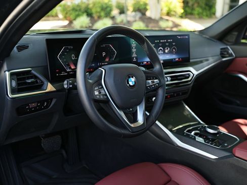 Used 2024 BMW 330i xDrive Sedan w/ Premium Package AWD/4WD image 19