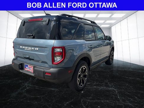 Used 2025 Ford Bronco Sport Outer Banks w/ Outer Banks Tech Package+ AWD/4WD image 7