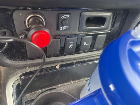 Used 2018 Mitsubishi Outlander GT AWD/4WD image 11