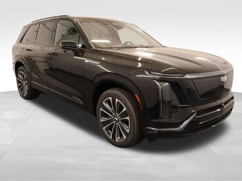 New 2026 Cadillac Vistiq Sport image 23
