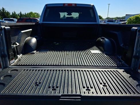 Used 2024 RAM 2500 Big Horn AWD/4WD image 29
