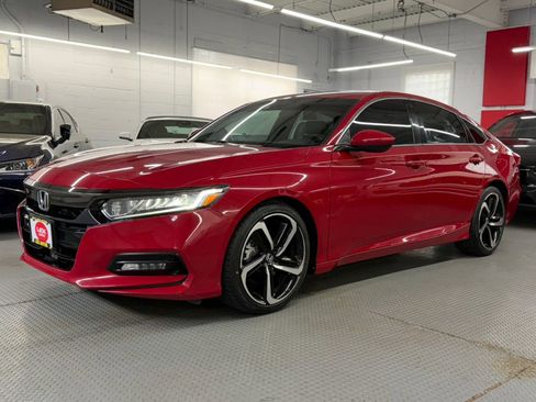 Used 2018 Honda Accord Sport image 1