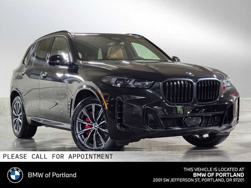 Used 2026 BMW X5 xDrive40i w/ M Sport Package AWD/4WD image 1