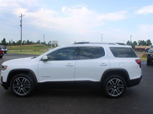 Used 2023 GMC Acadia SLT w/ Preferred Package FWD image 6