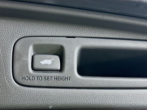 Used 2024 Honda CR-V EX-L image 31