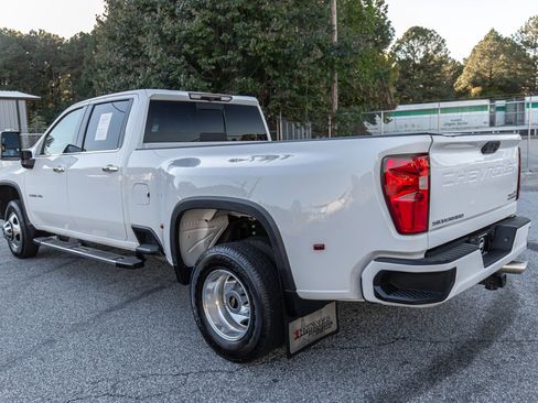 Used 2023 Chevrolet Silverado 3500 High Country w/ Safety Package II image 17