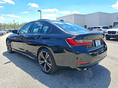Used 2023 BMW 330i xDrive Sedan w/ Driving Assistance Package AWD/4WD image 4