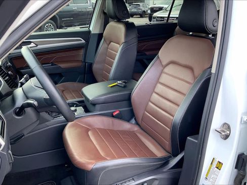 Used 2021 Volkswagen Atlas SEL Premium AWD/4WD image 8