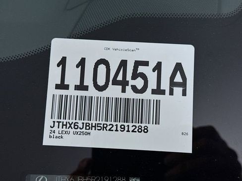 Used 2024 Lexus UX 250h FWD image 31