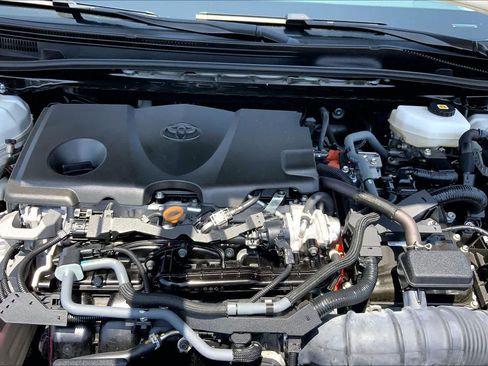 Used 2025 Toyota Camry LE FWD image 61