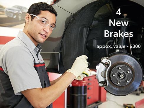 Used 2022 Toyota RAV4 LE image 11