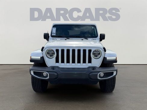 Used 2021 Jeep Wrangler Unlimited Sahara image 2