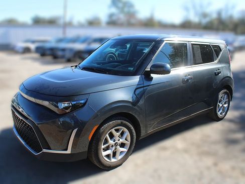 Certified 2024 Kia Soul LX w/ Option Group 015 image 14