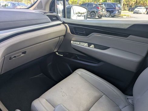 Used 2019 Honda Odyssey Elite image 19